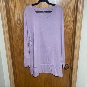 Plus, size lilac coloured workout tunic